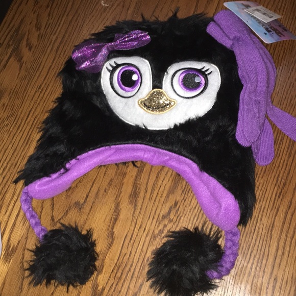 Other - Girls winter hat w/ gloves Other - Girls winter hat w/ gloves
